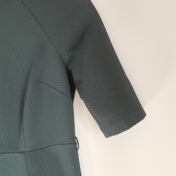 Green Dress Above Knee (Size 10) - Picture 3 of 3